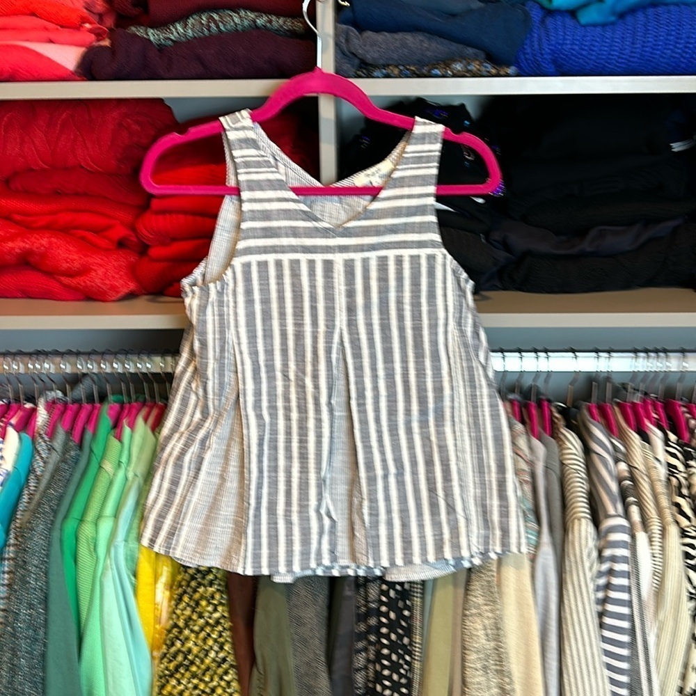 Madewell blue/white striped sleeveless v neck top size 0